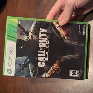 Call Of Duty Black Ops For The Xbox 360. Case, Manual & Disc. Untested.